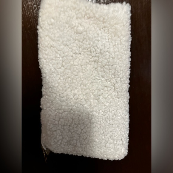 White Fleece Wristlet with Strap - Picture 4 of 5